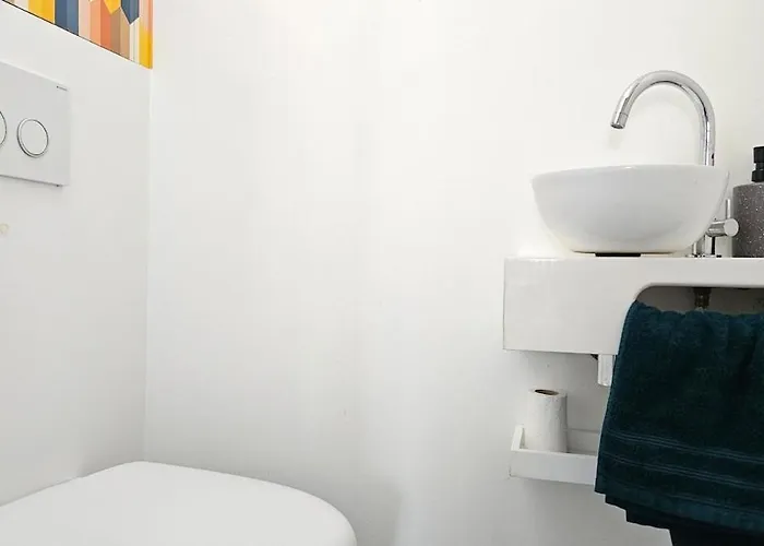 3star 1950s House, 3 Bedrooms, 6 People, Walk To Center Tatil Evi *