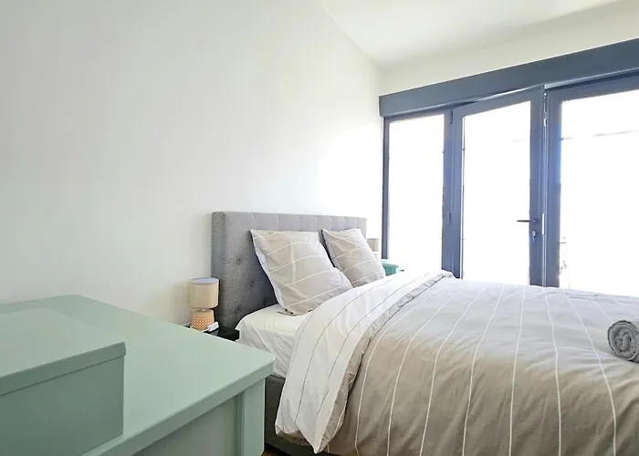 3star 1950s House, 3 Bedrooms, 6 People, Walk To Center Tatil Evi *