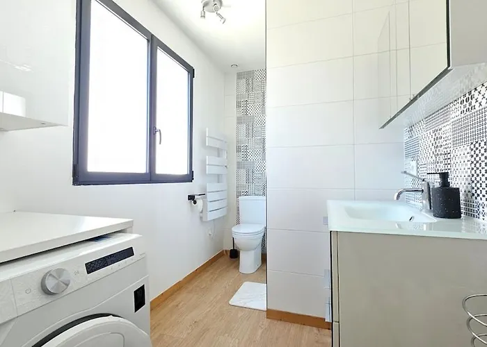 3star 1950s House, 3 Bedrooms, 6 People, Walk To Center Tatil Evi