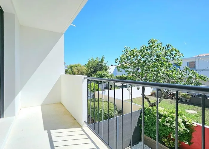 3star 1950s House, 3 Bedrooms, 6 People, Walk To Center * Royan