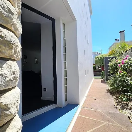 3star 1950s House, 3 Bedrooms, 6 People, Walk To Center * Royan