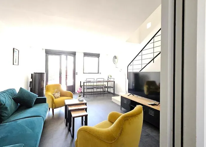 3star 1950s House, 3 Bedrooms, 6 People, Walk To Center * Руаян