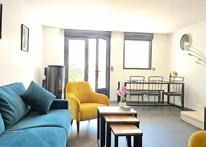 Ferienhaus 3star 1950s House, 3 Bedrooms, 6 People, Walk To Center